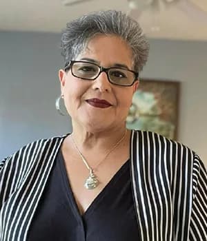 Reverenda Pilar Pérez — LatinaCon oradora