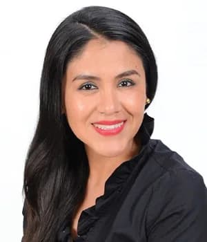 Cecilia Carrión — LatinaCon oradora